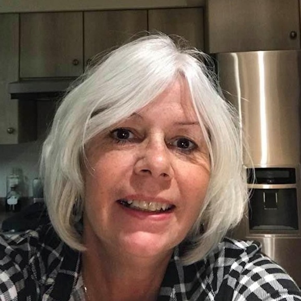 Meet your Posher, Kelly